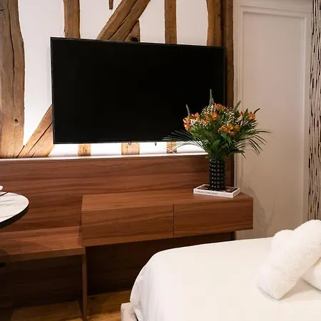 Cozy Heart Marais- Center- Notre-dame * 파리